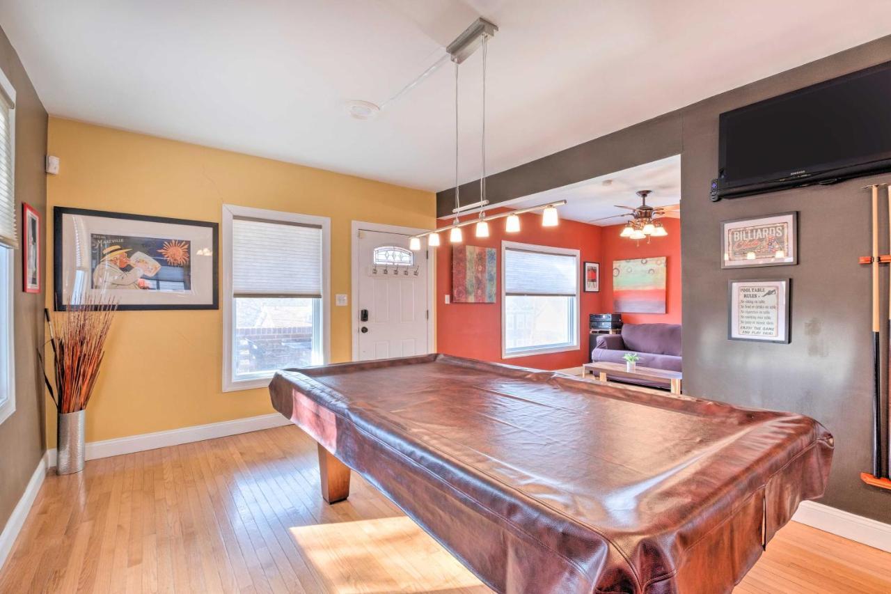 Ideally Located Dc Home With Pool Table And Patio ワシントン エクステリア 写真