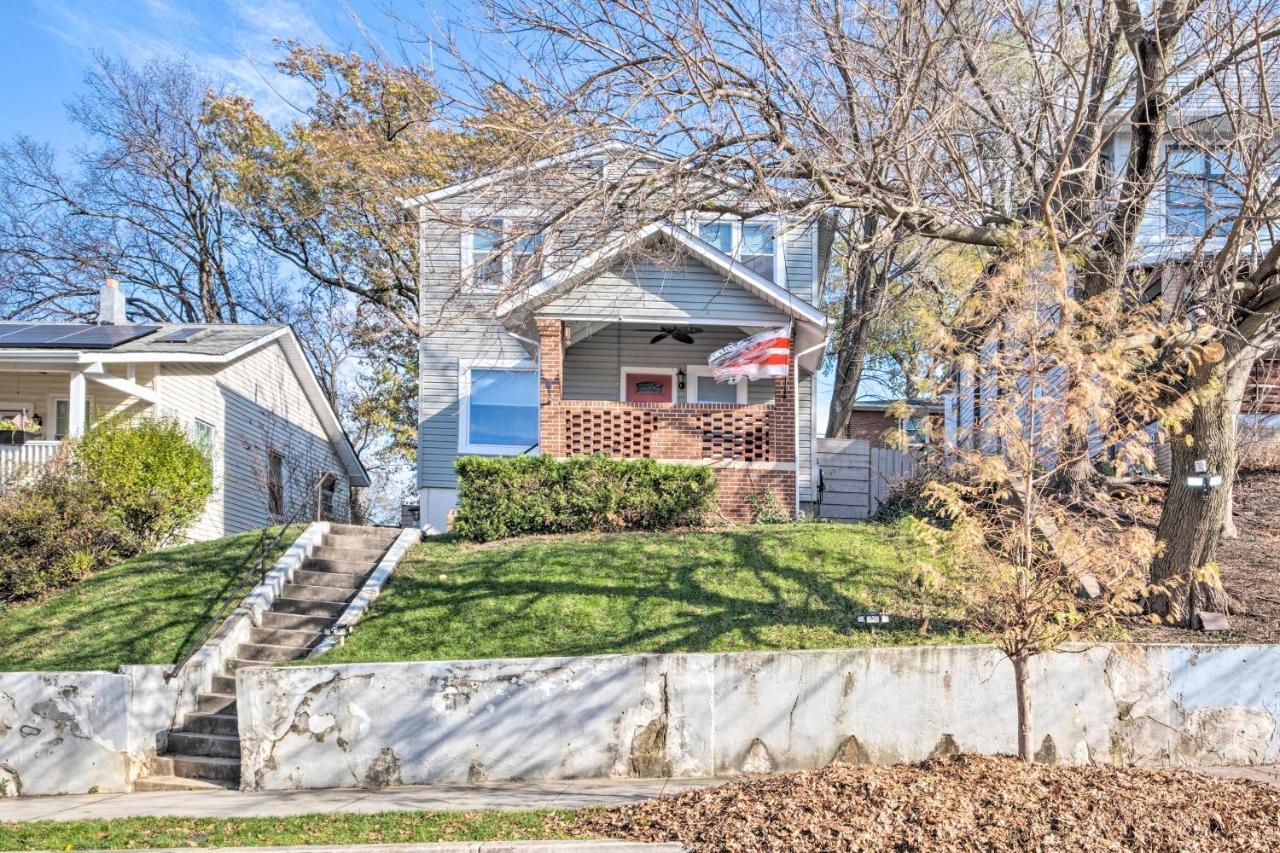 Ideally Located Dc Home With Pool Table And Patio ワシントン エクステリア 写真